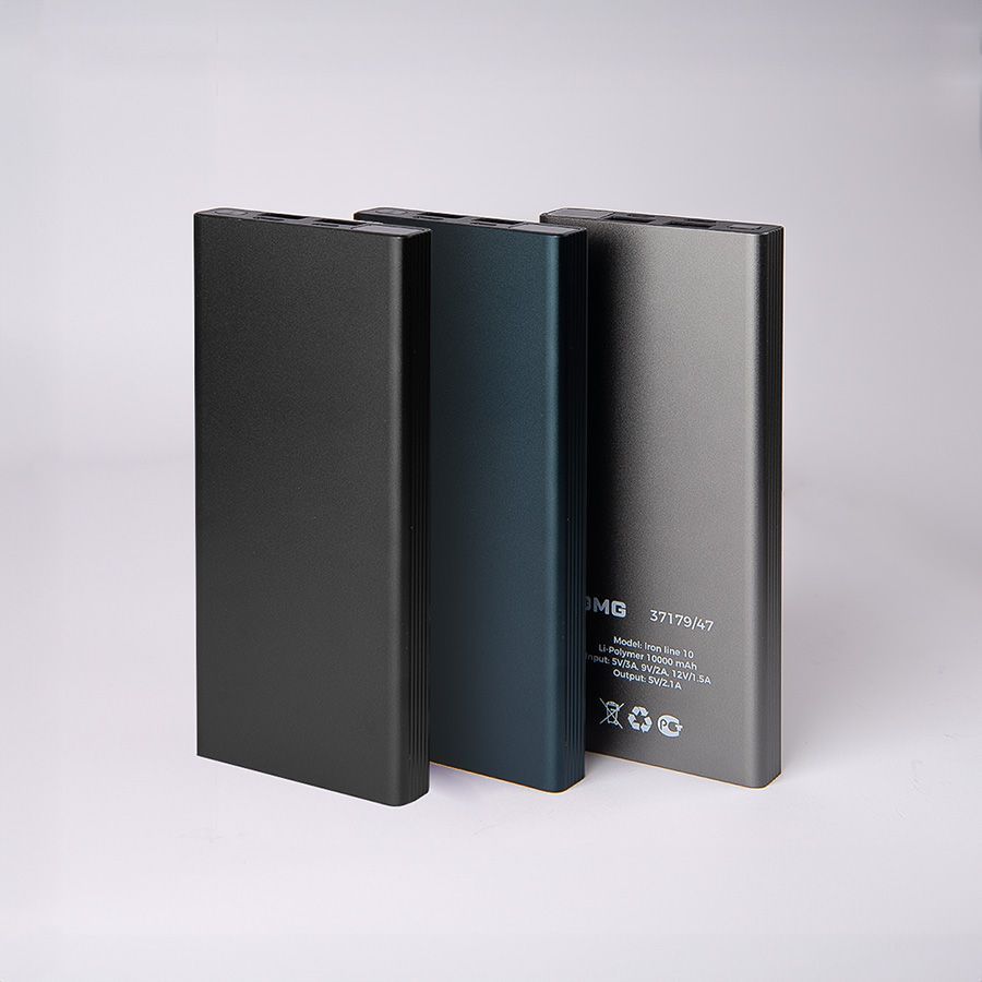 Универсальный аккумулятор OMG Iron line 10 (10000 мАч), металл, серебристый, 14,7х6.6х1,5 см