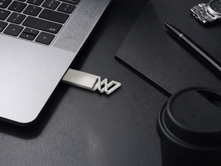 Флешка 32 ГБ USB 3.0 Адорн