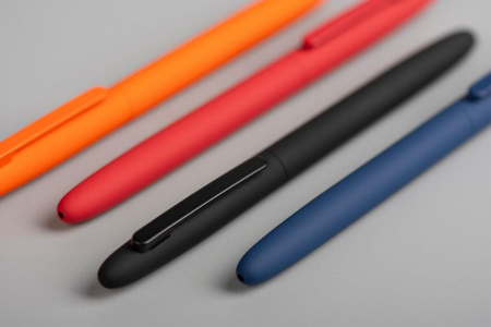 Ручка шариковая "Vega", покрытие soft touch, цвет красный
